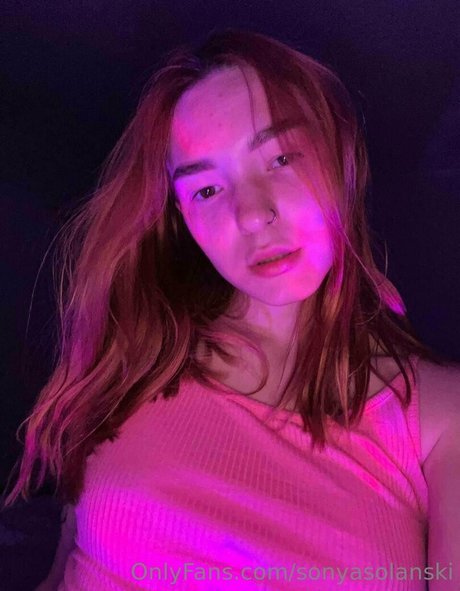 Foto di nudo di fuga di OnlyFans di Sonyasolanski