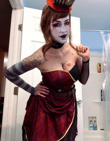 Foto di nudo di fuga di OnlyFans di Yoemilyreyfree