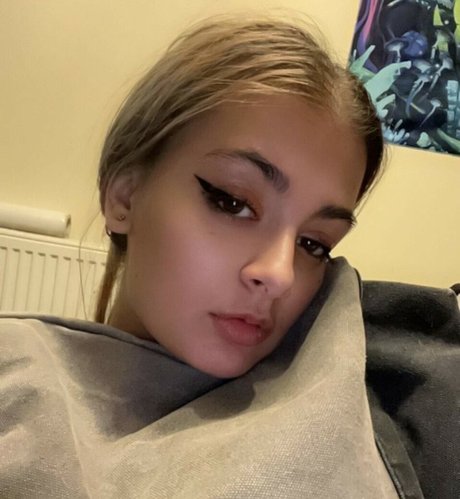 Foto di nudo di fuga di OnlyFans di Juliafoxy