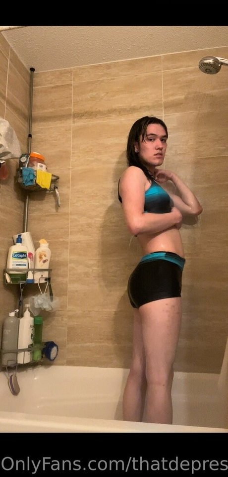 Foto di nudo di fuga di OnlyFans di Thatdepressedrat