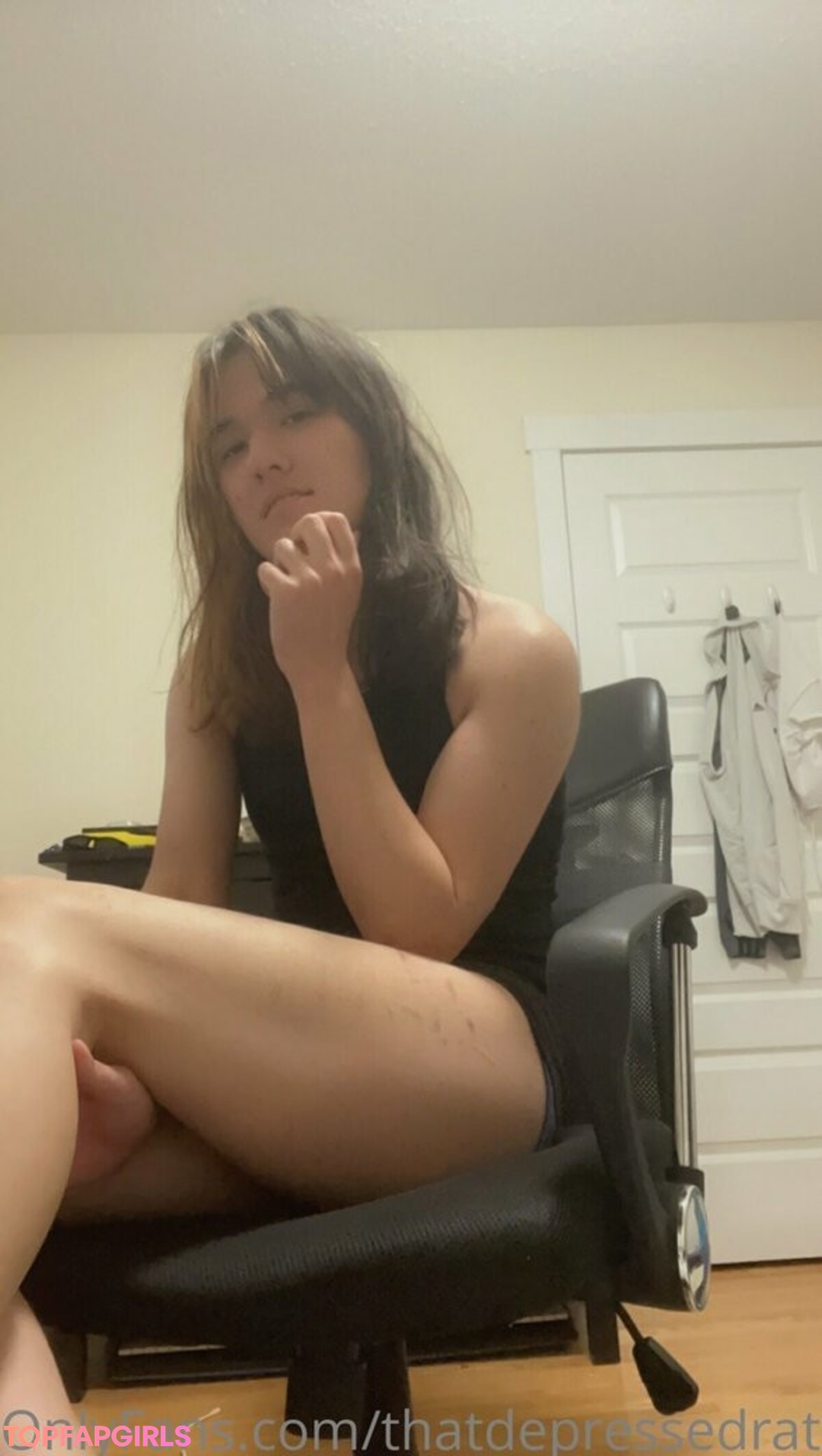 Foto di nudo di fuga di OnlyFans di Thatdepressedrat #6 Foto di nudo di fuga di OnlyFans di Thatdepressedrat #6