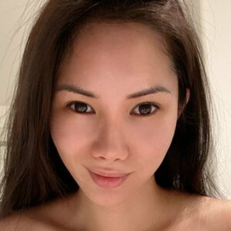 Foto di nudo di fuga di OnlyFans di Xena Kai