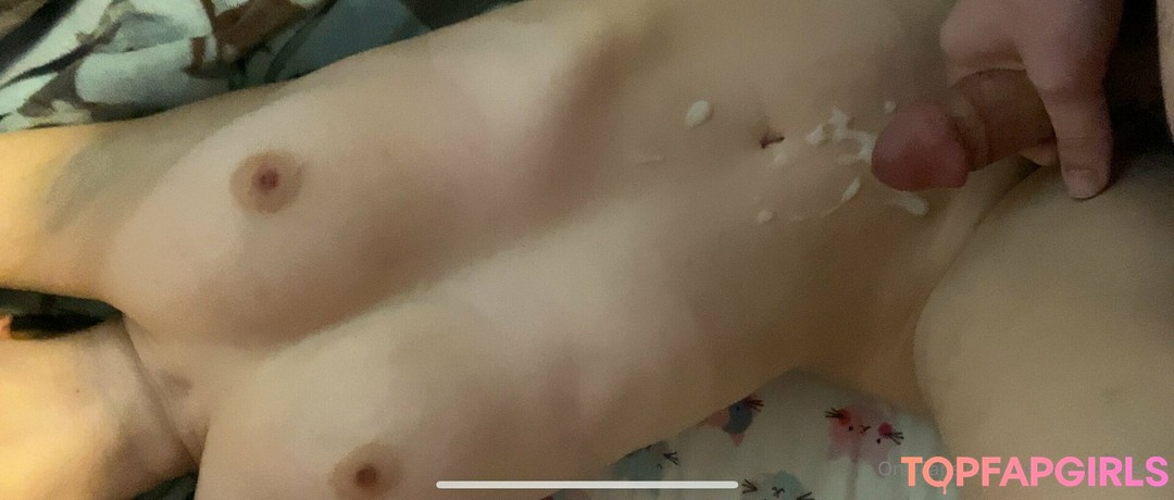 Foto di nudo di fuga di OnlyFans di Petitesweettreatx #67 Foto di nudo di fuga di OnlyFans di Petitesweettreatx #67