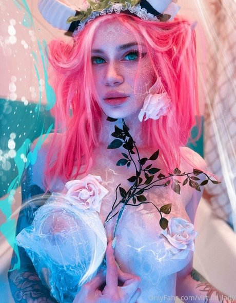 Foto di nudo di fuga di OnlyFans di Virtual Lady