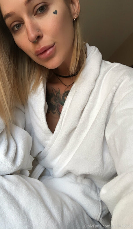 Foto di nudo di fuga di OnlyFans di Kleioxxx