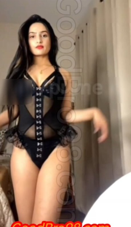 Foto di nudo di fuga di OnlyFans di Desi Viral Collection