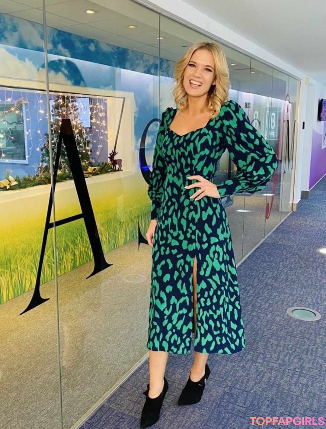 Foto di nudo di fuga di OnlyFans di Charlotte Hawkins #52 Foto di nudo di fuga di OnlyFans di Charlotte Hawkins #52