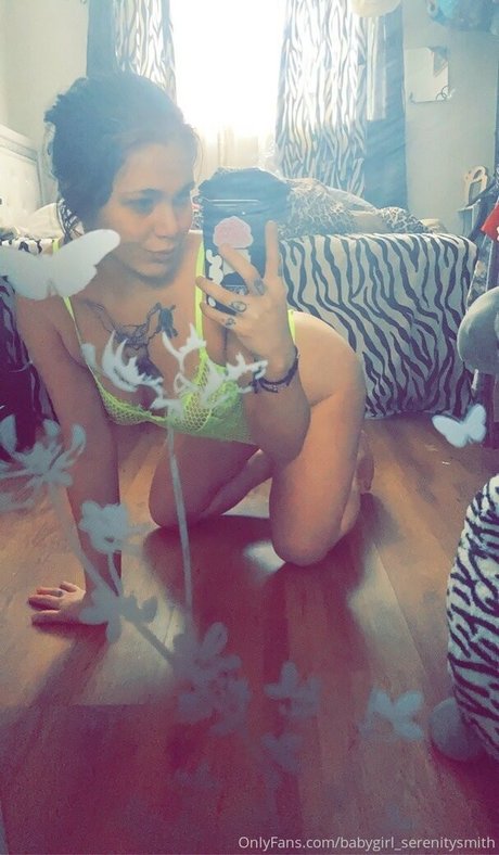 Foto di nudo di fuga di OnlyFans di Serenitysapphire808