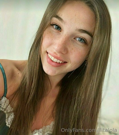 Foto di nudo di fuga di OnlyFans di Llitalola