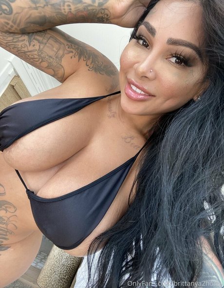 Brittanya2horny
