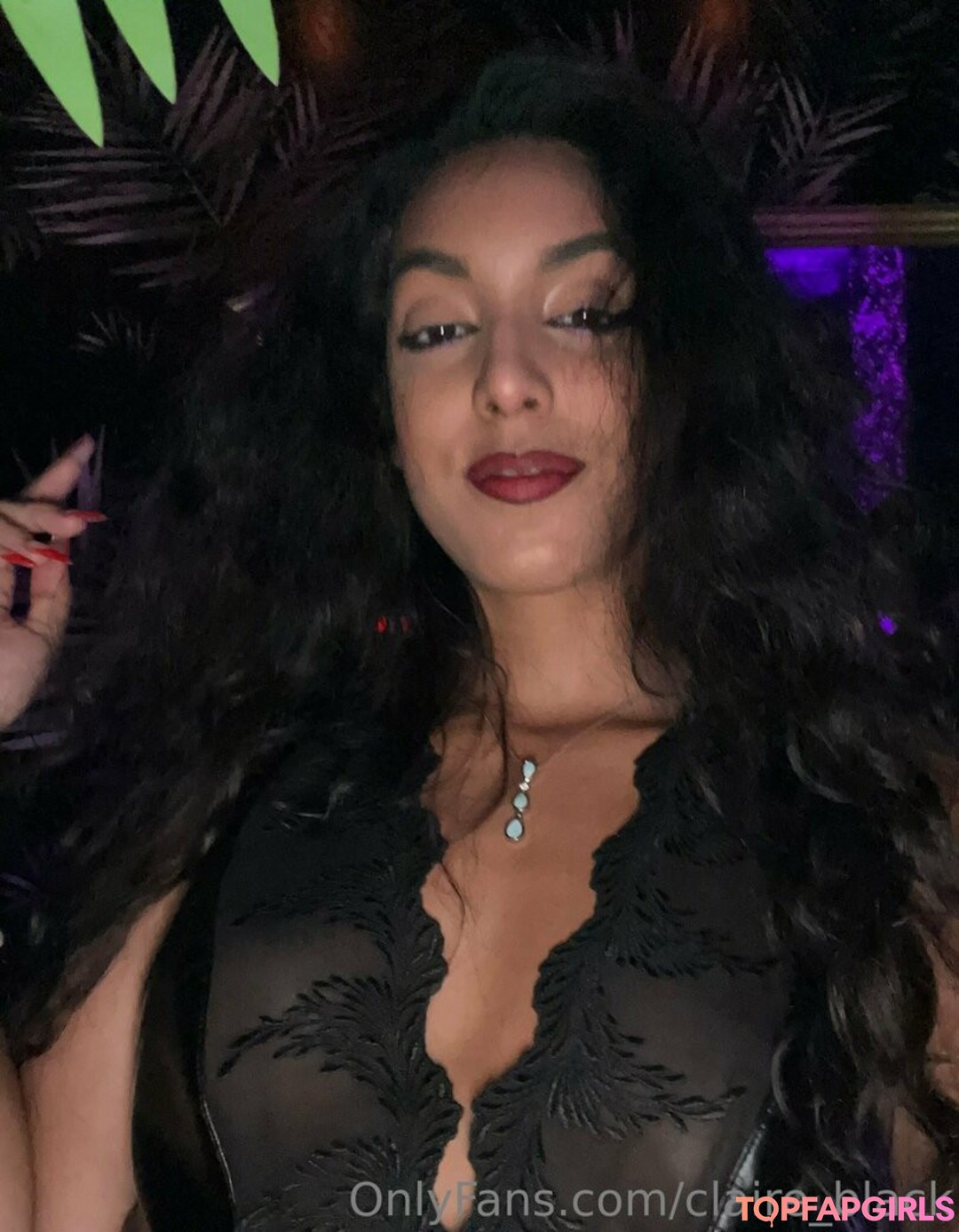 Foto di nudo di fuga di OnlyFans di Claireblack #117 Foto di nudo di fuga di OnlyFans di Claireblack #117