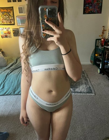 Foto di nudo di fuga di OnlyFans di Therealsavshady