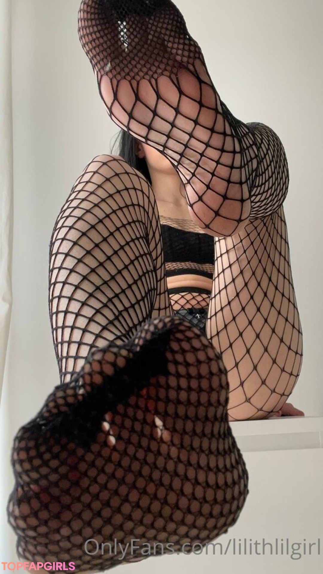 Foto di nudo di fuga di OnlyFans di Lilithlilgirl #23 Foto di nudo di fuga di OnlyFans di Lilithlilgirl #23