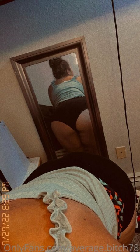 Foto di nudo di fuga di OnlyFans di Averagebitch78