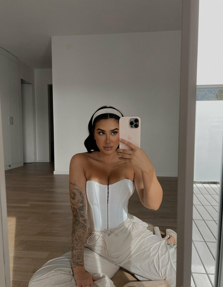 Foto di nudo di fuga di OnlyFans di Francibrinleyvip