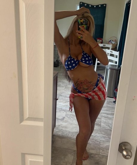 Foto di nudo di fuga di OnlyFans di Zahracanthang