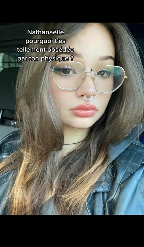 Foto di nudo di fuga di OnlyFans di Thesluttygrunge