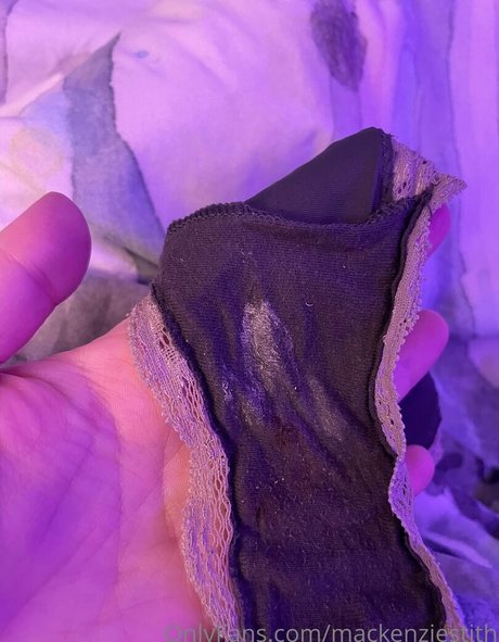 Foto di nudo di fuga di OnlyFans di Mackenzie Stith