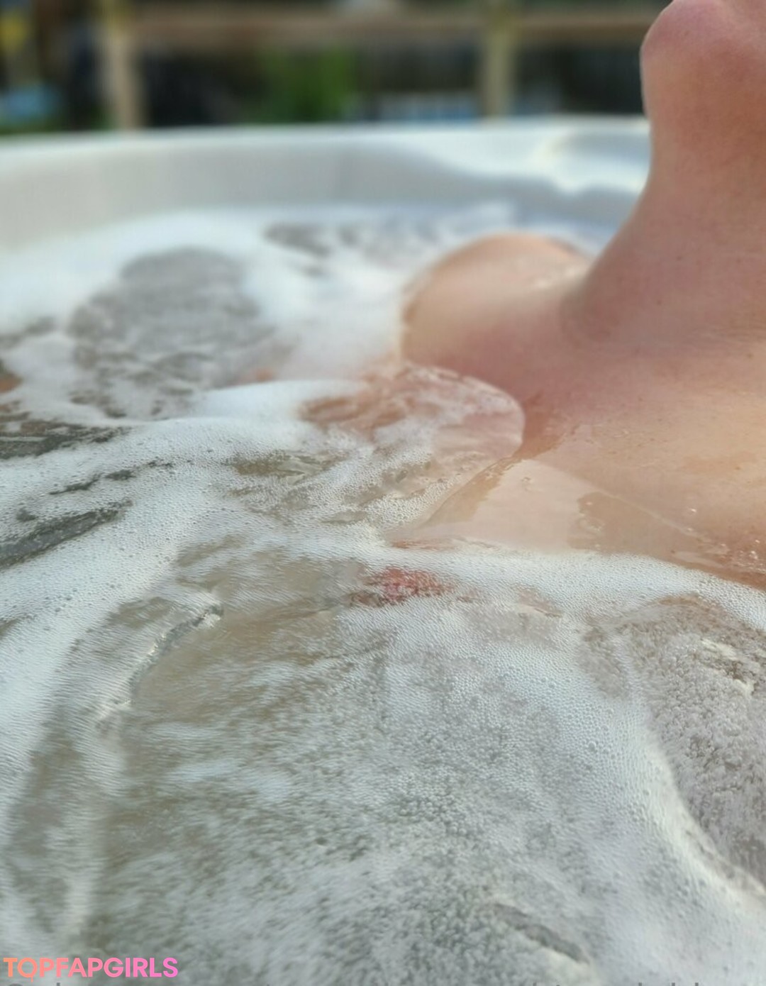 Foto di nudo di fuga di OnlyFans di Canadiannaughtyneighbour #138 Foto di nudo di fuga di OnlyFans di Canadiannaughtyneighbour #138
