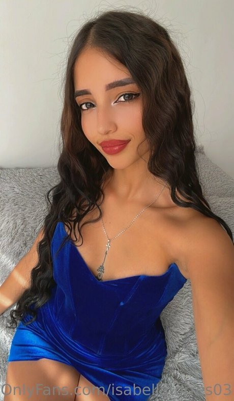 Isabellatorres03