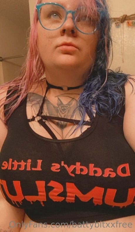 Foto di nudo di fuga di OnlyFans di Battybitxxfree