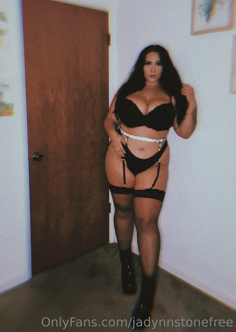 Jadynnstonefree