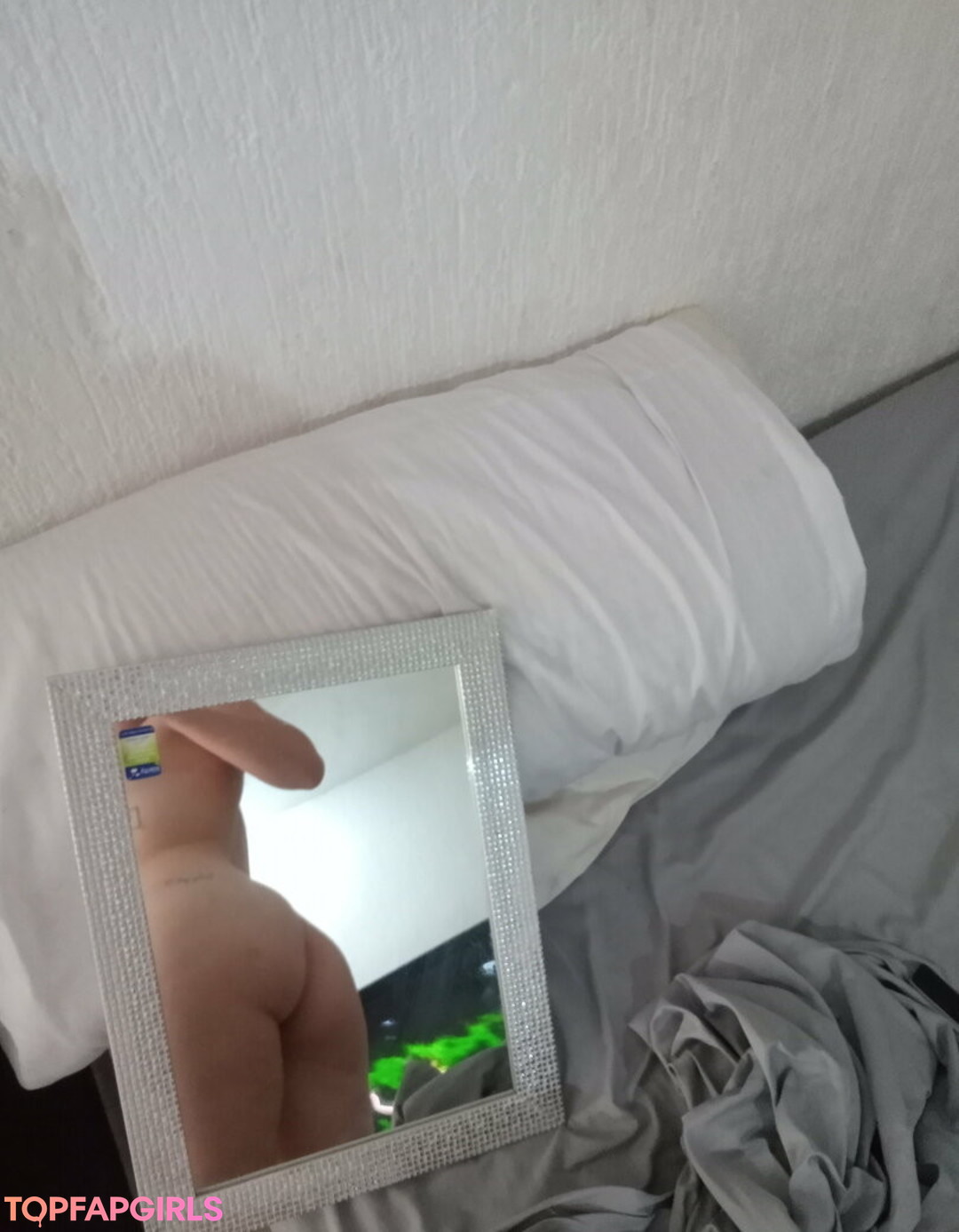 Foto di nudo di fuga di OnlyFans di Trippylittlehippi #33 Foto di nudo di fuga di OnlyFans di Trippylittlehippi #33