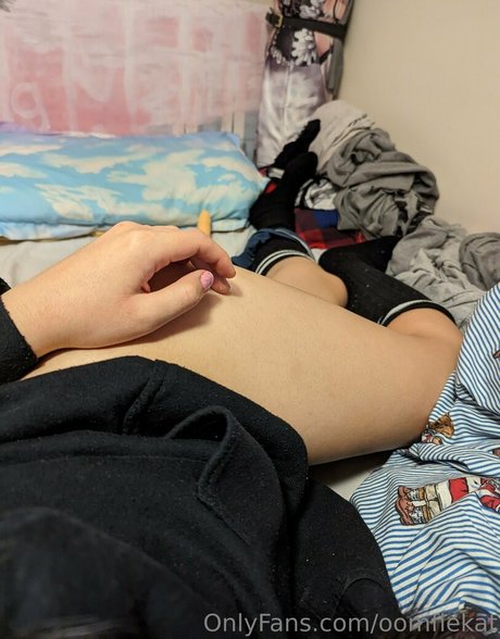 Foto di nudo di fuga di OnlyFans di Oomfiekat