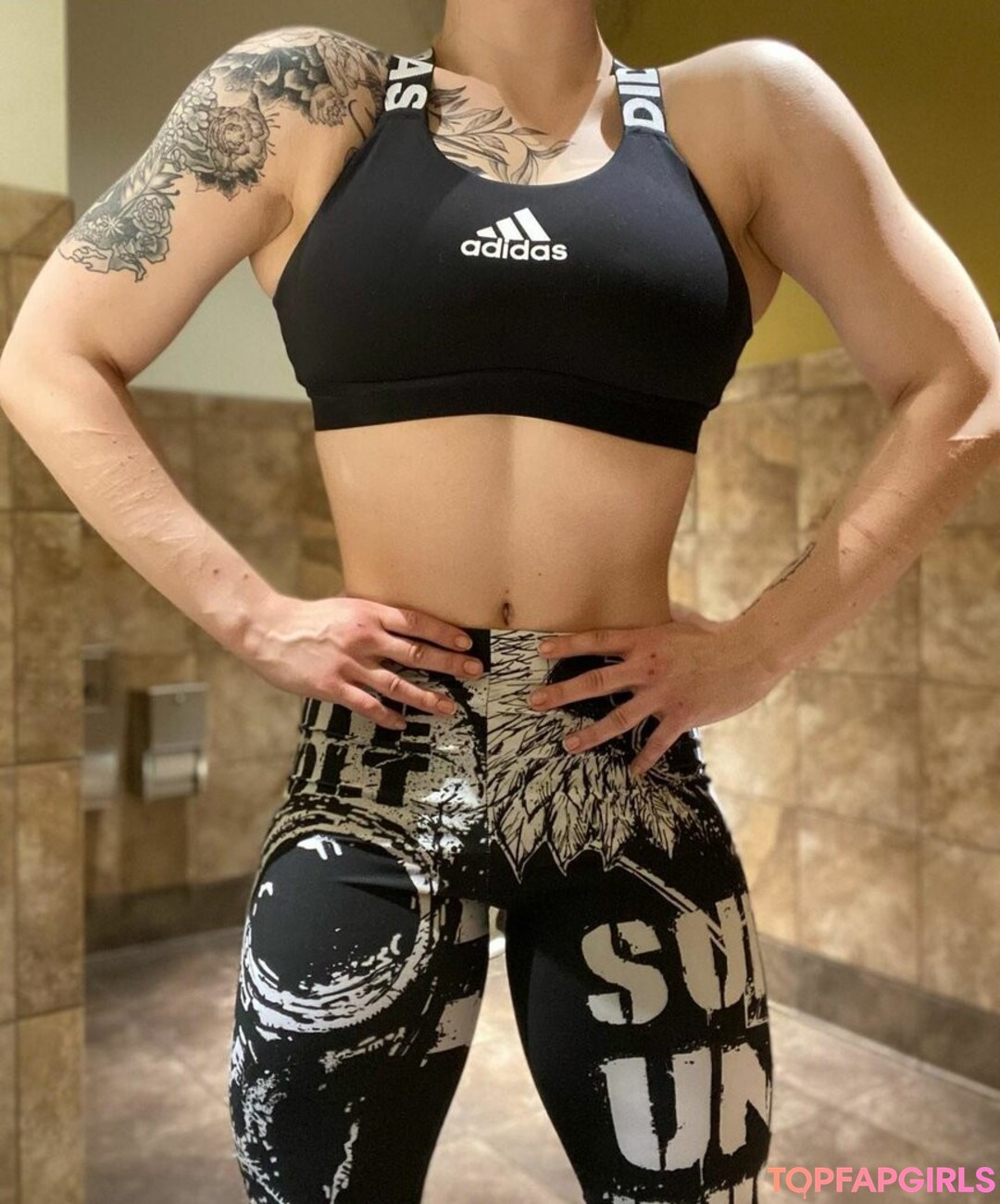 Foto di nudo di fuga di OnlyFans di Amberthevalkyrie #359 Foto di nudo di fuga di OnlyFans di Amberthevalkyrie #359