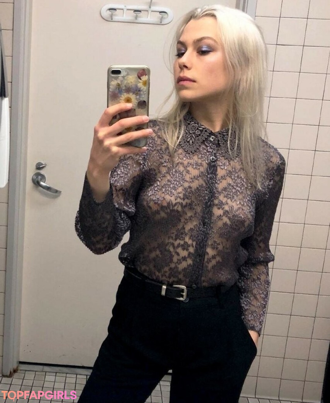 Foto di nudo di fuga di OnlyFans di Phoebe Bridgers #6 Foto di nudo di fuga di OnlyFans di Phoebe Bridgers #6