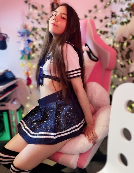 ThePianoDragon_