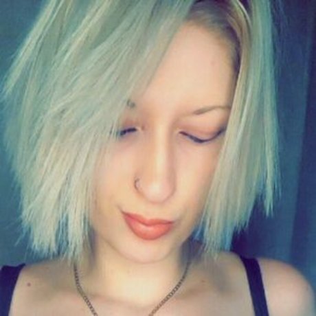 Foto di nudo di fuga di OnlyFans di Sofie Young