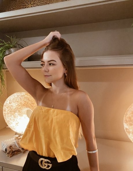Nicole Loures