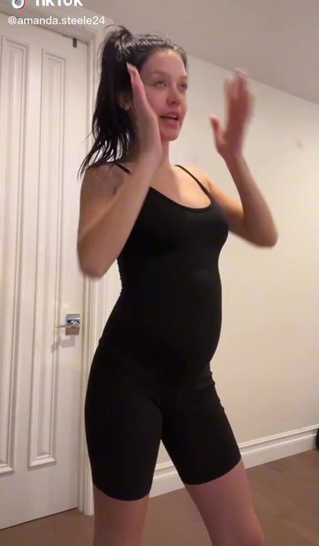 Foto di nudo di fuga di OnlyFans di Amanda Steele