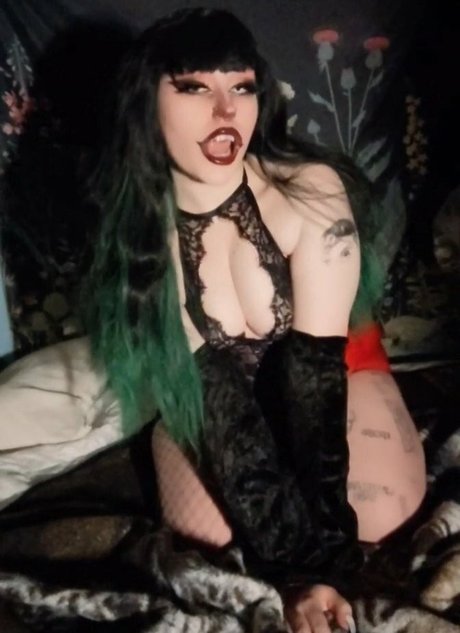 Foto di nudo di fuga di OnlyFans di Riconnaissance