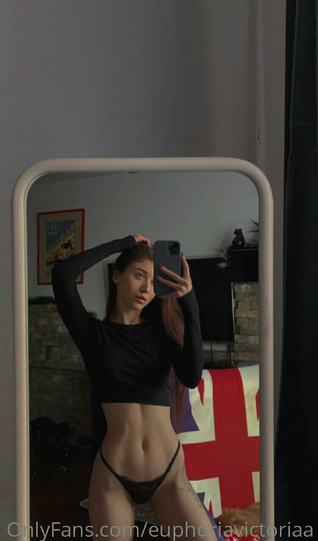 Foto di nudo di fuga di OnlyFans di Euphoriavictoriaa