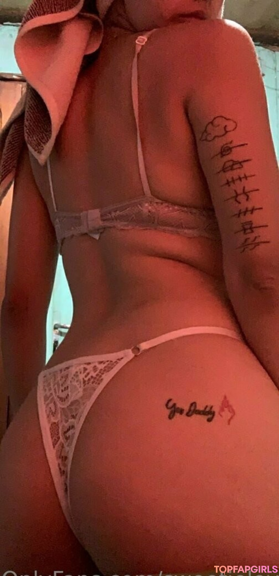 Foto di nudo di fuga di OnlyFans di Sweetielovelalyn #40 Foto di nudo di fuga di OnlyFans di Sweetielovelalyn #40