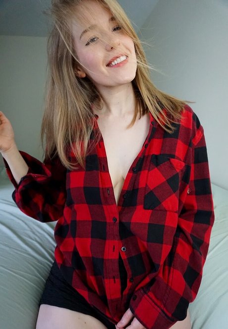 Foto di nudo di fuga di OnlyFans di Datottergirl