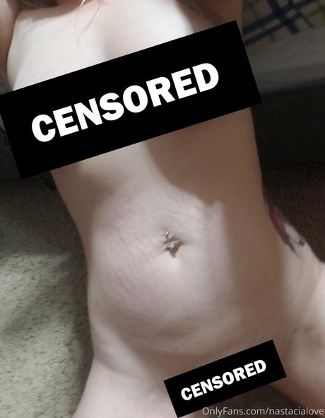 Foto di nudo di fuga di OnlyFans di Nastacialove