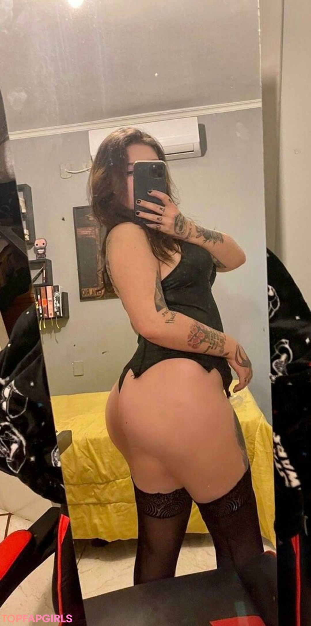 Foto di nudo di fuga di OnlyFans di Rafaelaeu #1 Foto di nudo di fuga di OnlyFans di Rafaelaeu #1