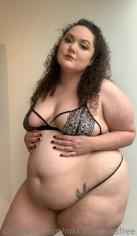 Foto di nudo di fuga di OnlyFans di Nikkimaialinafree