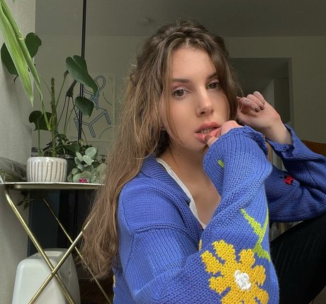 Foto di nudo di fuga di OnlyFans di Josiexmoon