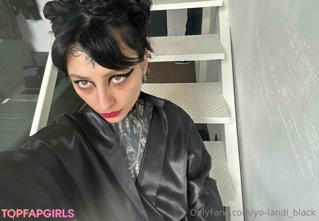 Foto di nudo di fuga di OnlyFans di Yolandiblack #105 Foto di nudo di fuga di OnlyFans di Yolandiblack #105