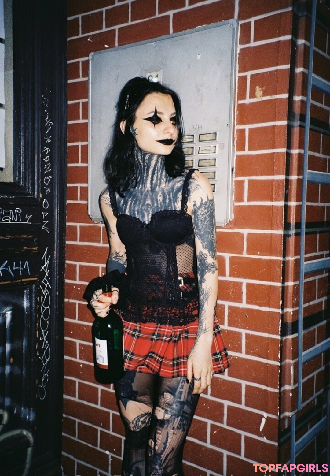 Foto di nudo di fuga di OnlyFans di Yolandiblack #21 Foto di nudo di fuga di OnlyFans di Yolandiblack #21