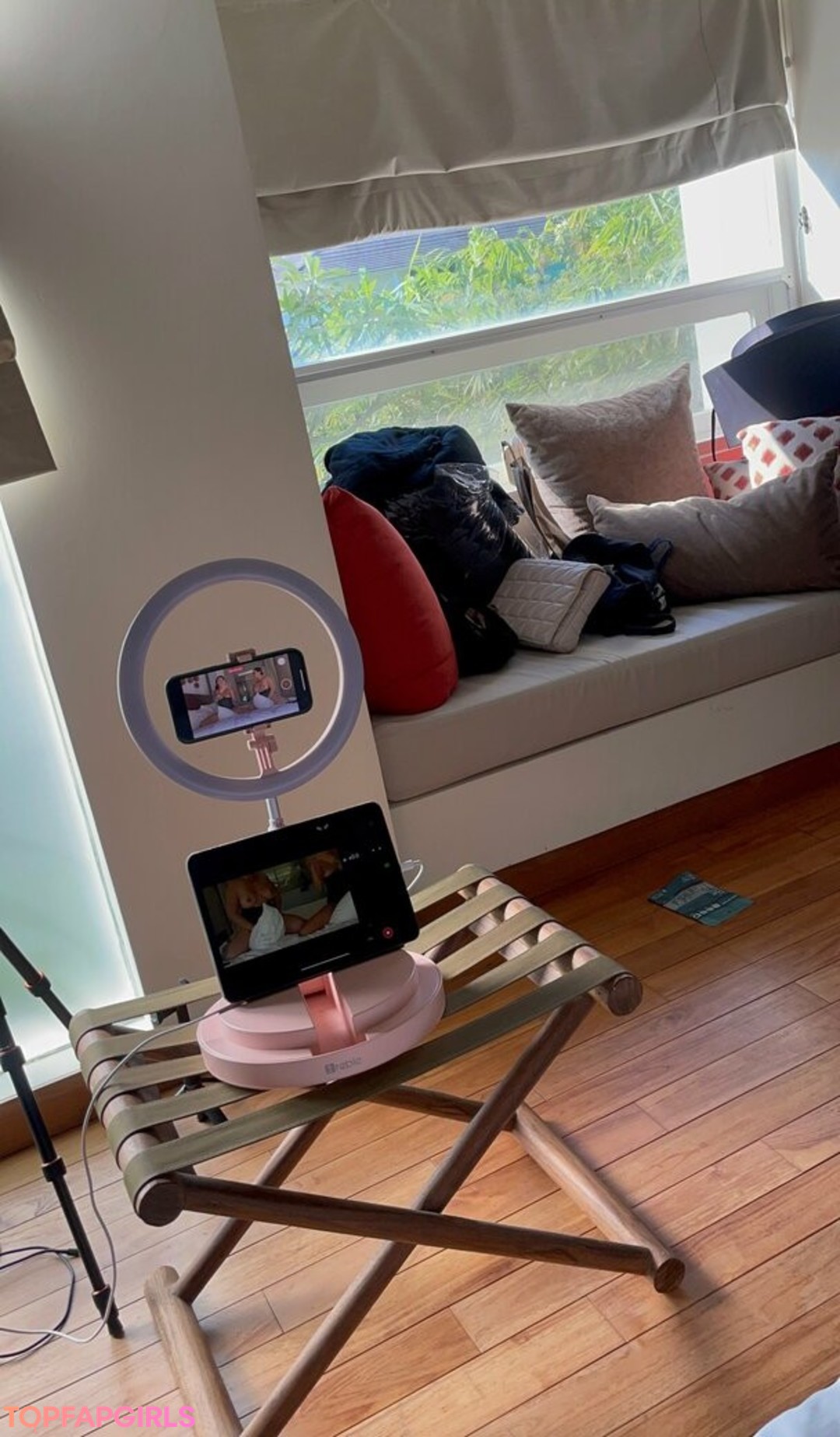 Foto di nudo di fuga di OnlyFans di Holylovesmolly #126 Foto di nudo di fuga di OnlyFans di Holylovesmolly #126