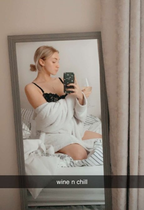 Foto di nudo di fuga di OnlyFans di Lauren Day