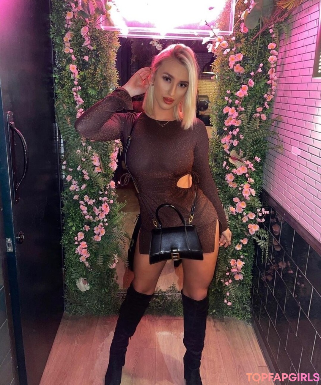 Foto di nudo di fuga di OnlyFans di Lauren Day #43 Foto di nudo di fuga di OnlyFans di Lauren Day #43