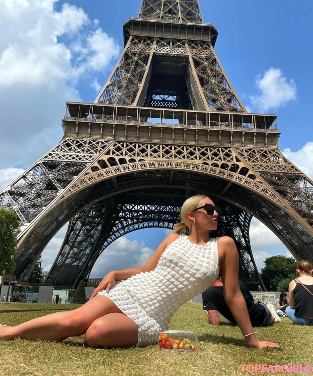 Foto di nudo di fuga di OnlyFans di Lauren Day #46 Foto di nudo di fuga di OnlyFans di Lauren Day #46