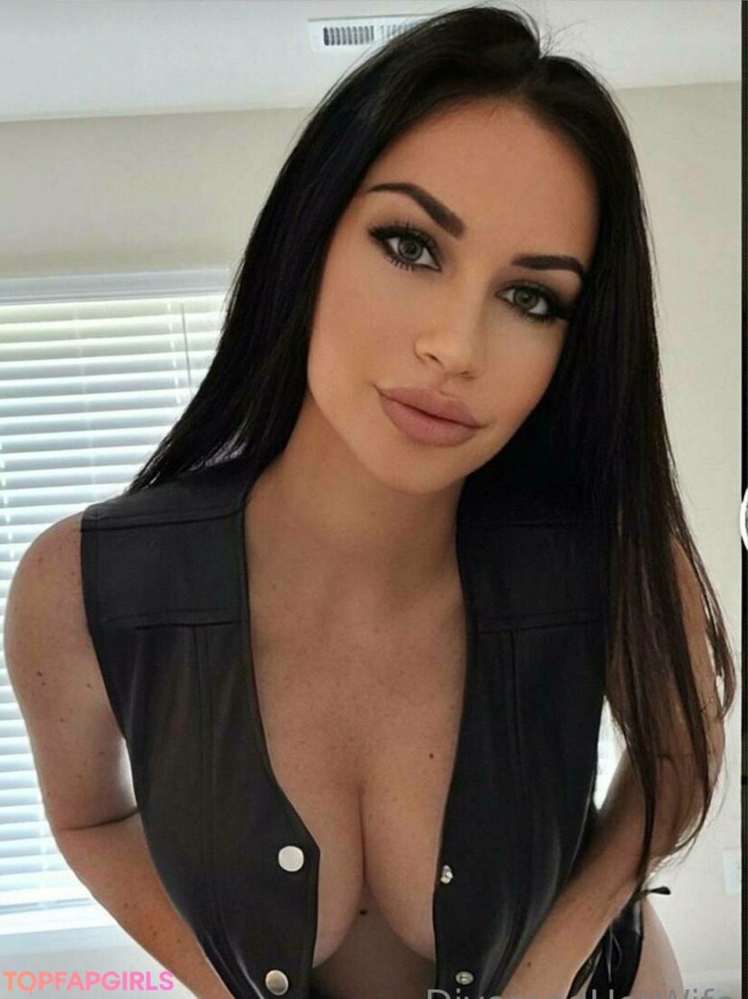 Foto di nudo di fuga di OnlyFans di Divorcedhotwife #225 Foto di nudo di fuga di OnlyFans di Divorcedhotwife #225