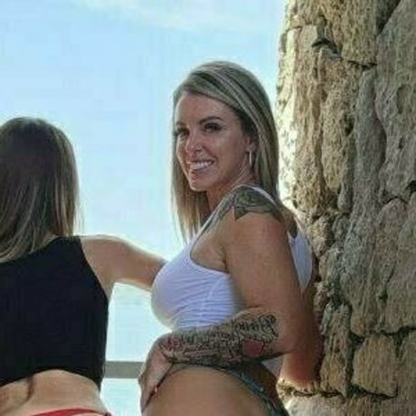 Foto di nudo di fuga di OnlyFans di Sweetvickie
